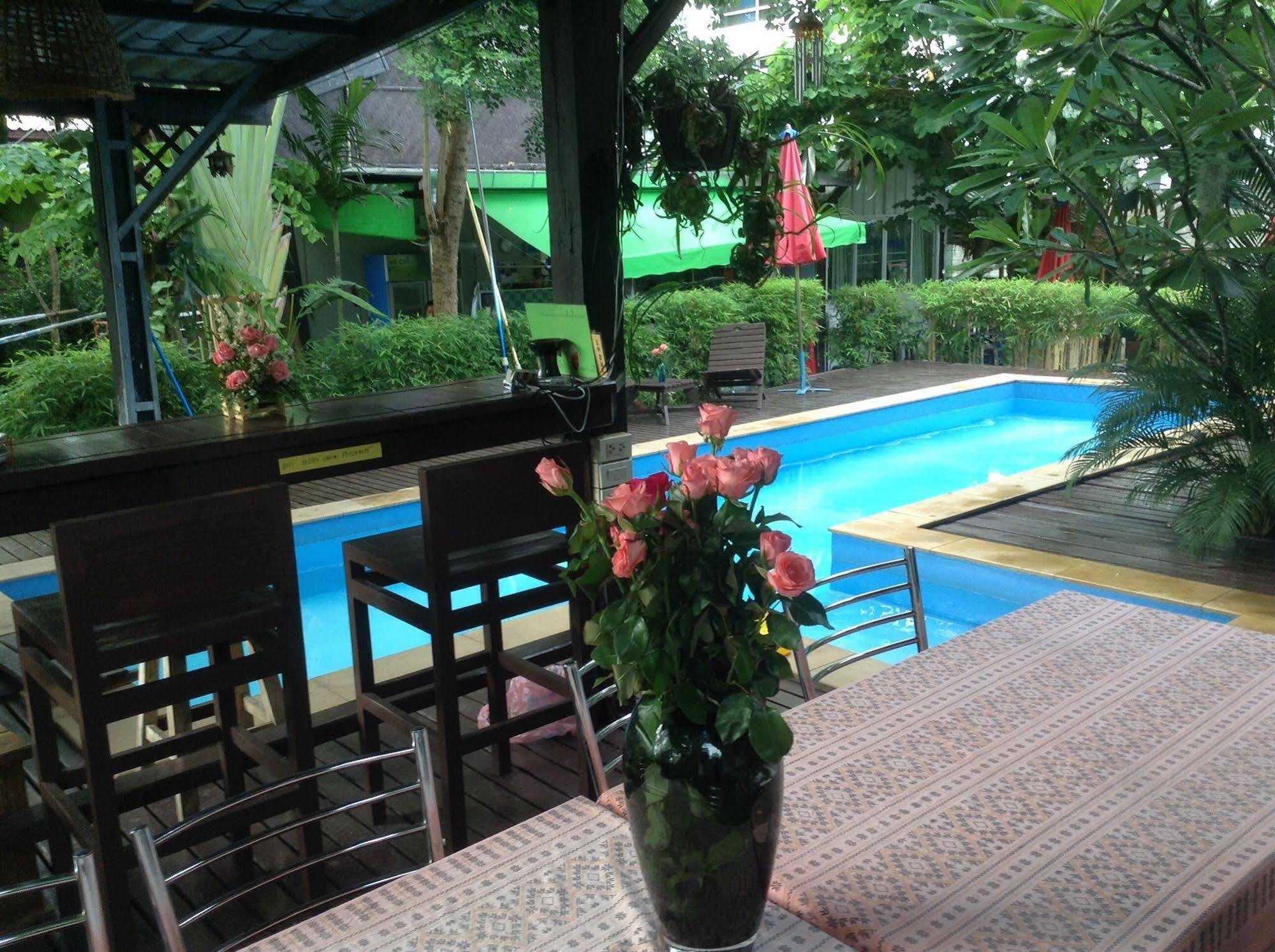 Hi Guesthouse Airport Chiang Mai Luaran gambar